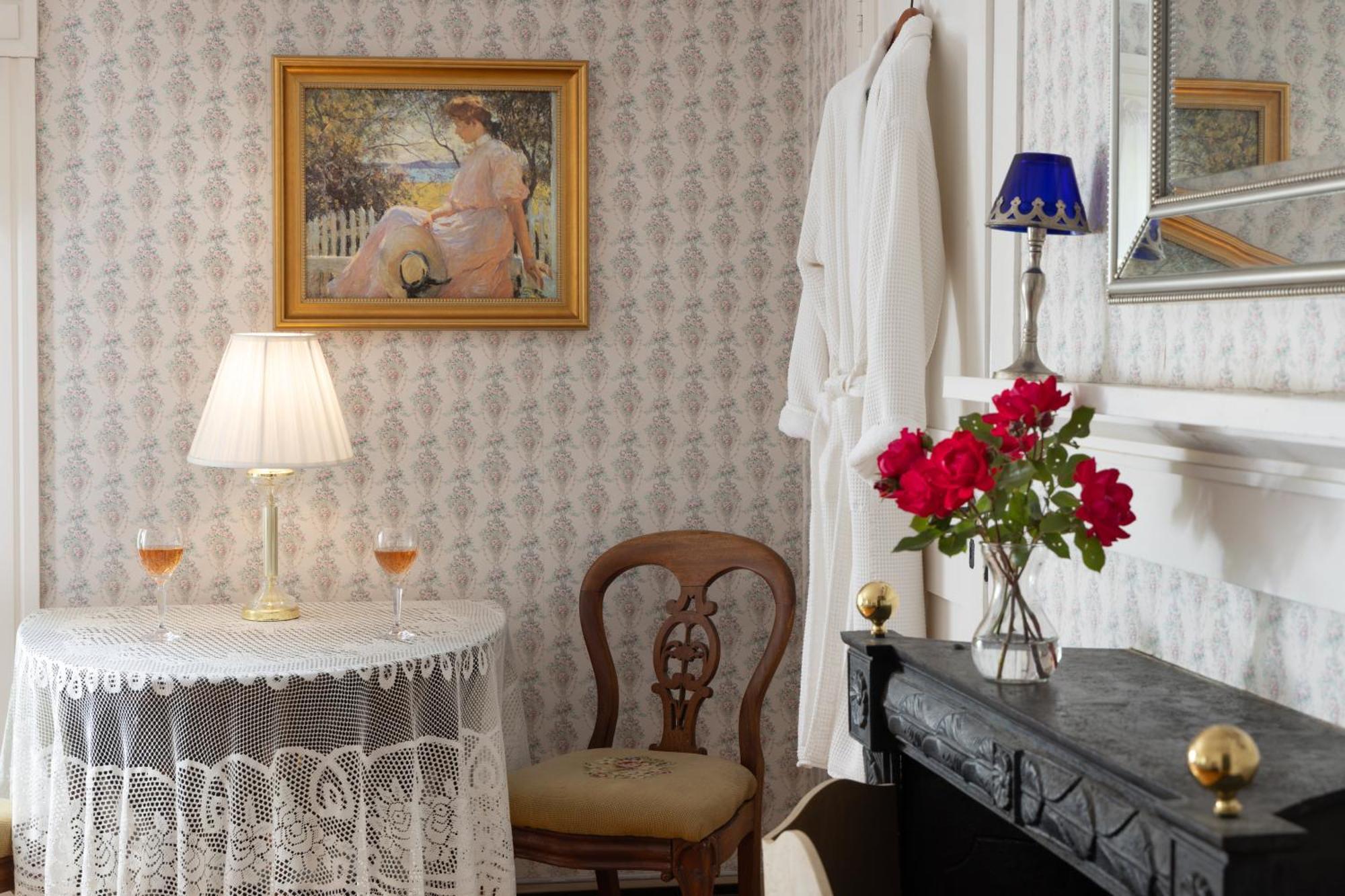 Maguire House Bed And Breakfast Ashburnham Bagian luar foto