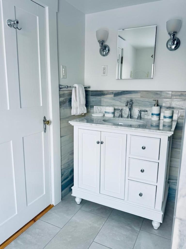 Maguire House Bed And Breakfast Ashburnham Bagian luar foto
